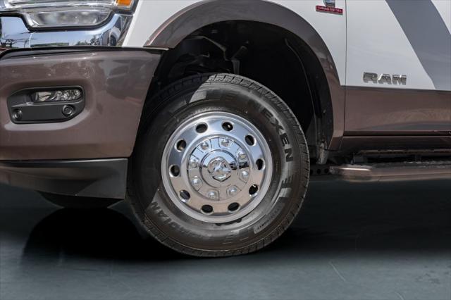 2024 Ram 3500 Limited Longhorn Crew Cab 4x4 8' Box