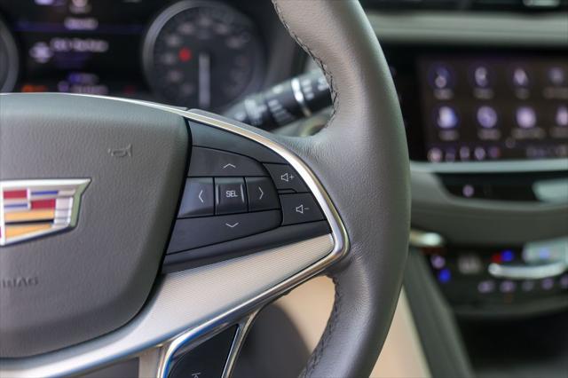 2023 Cadillac XT5 FWD Premium Luxury
