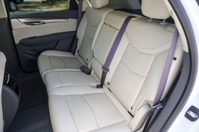 2023 Cadillac XT5 FWD Premium Luxury