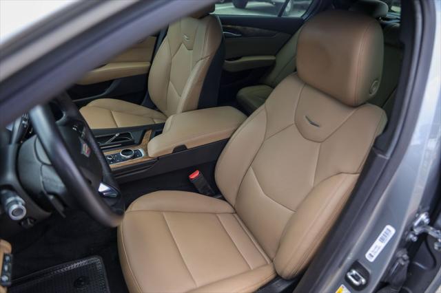 2023 Cadillac CT5 Premium Luxury