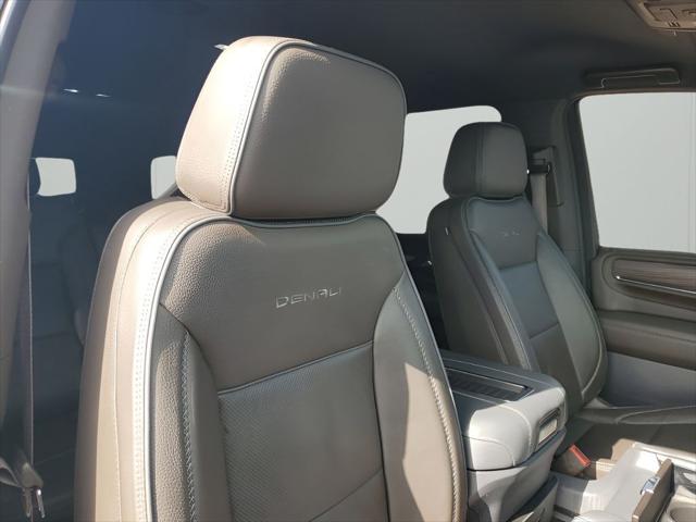 2023 GMC Yukon XL 4WD Denali