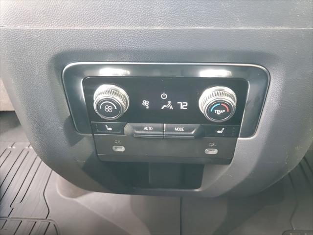 2023 GMC Yukon XL 4WD Denali