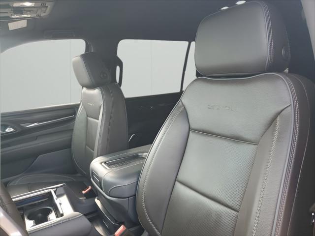 2023 GMC Yukon XL 4WD Denali