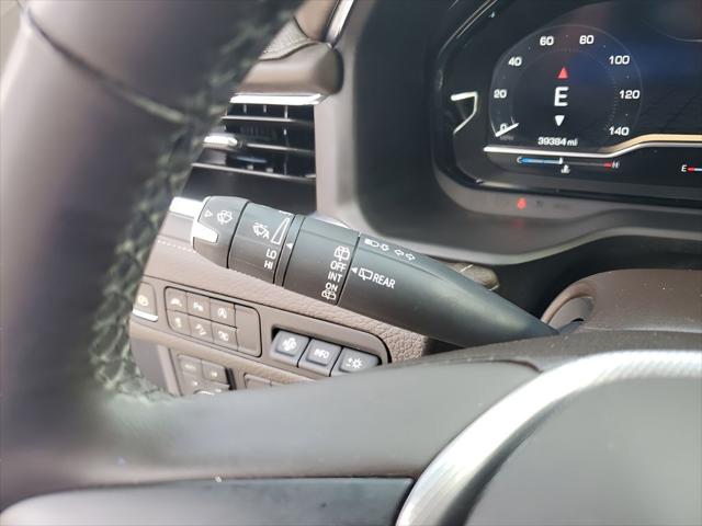 2023 GMC Yukon XL 4WD Denali