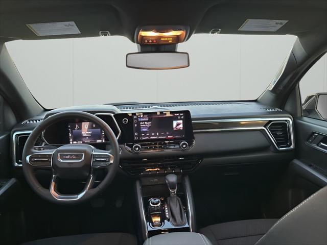 2023 GMC Canyon 4WD Crew Cab Short Box Elevation