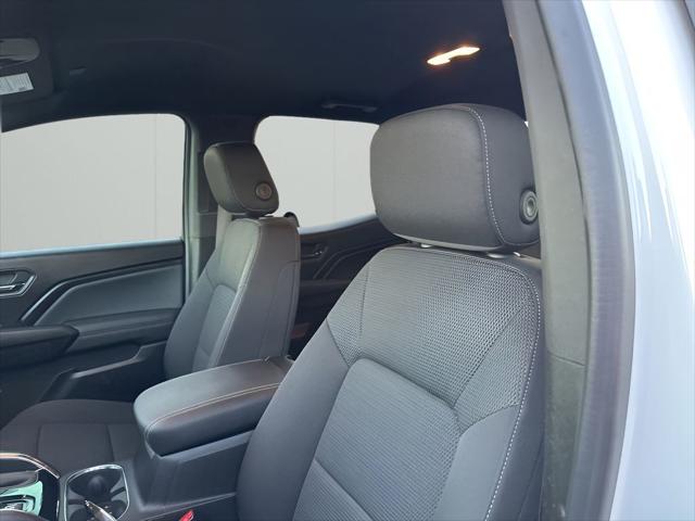 2023 GMC Canyon 4WD Crew Cab Short Box Elevation