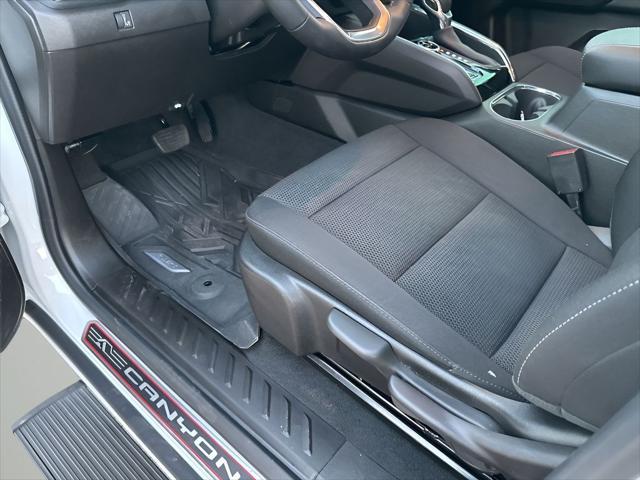 2023 GMC Canyon 4WD Crew Cab Short Box Elevation