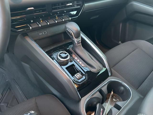 2023 GMC Canyon 4WD Crew Cab Short Box Elevation