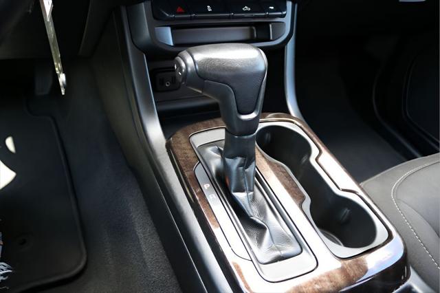 2020 GMC Canyon 2WD Crew Cab Short Box SLE