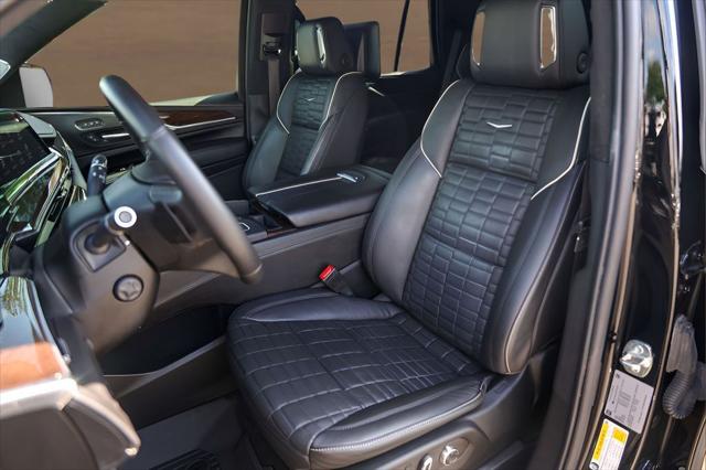 2023 Cadillac Escalade 2WD Sport Platinum