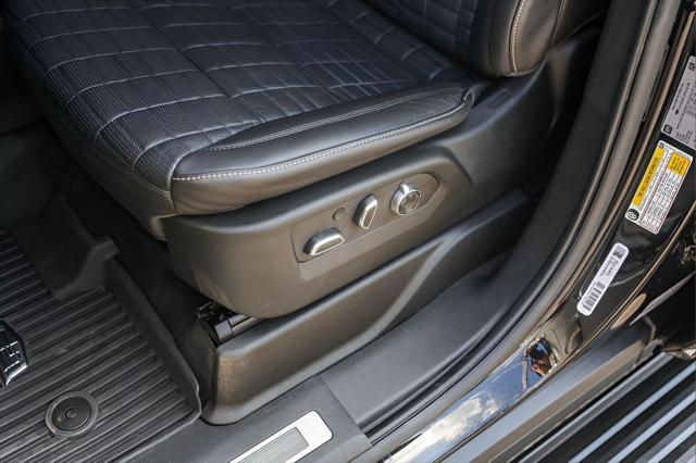 2023 Cadillac Escalade 2WD Sport Platinum