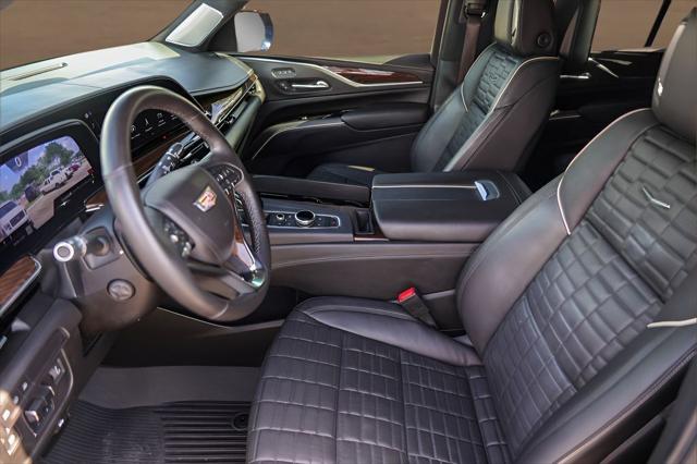 2023 Cadillac Escalade 2WD Sport Platinum
