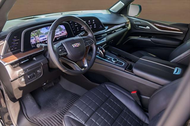 2023 Cadillac Escalade 2WD Sport Platinum