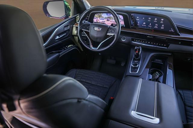 2023 Cadillac Escalade 2WD Sport Platinum