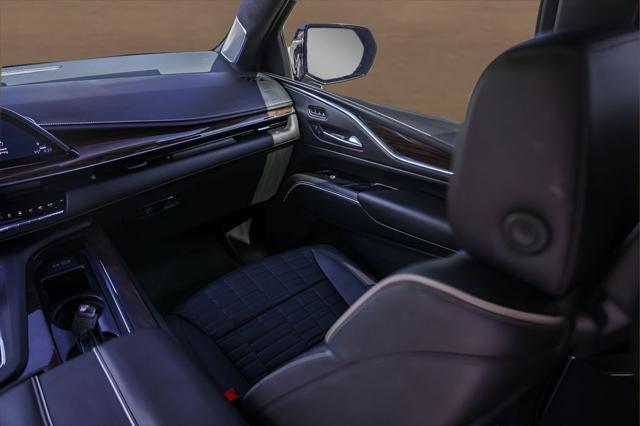 2023 Cadillac Escalade 2WD Sport Platinum