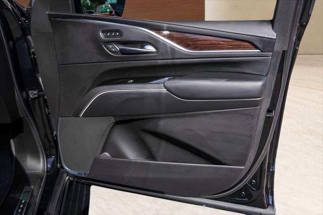 2023 Cadillac Escalade 2WD Sport Platinum