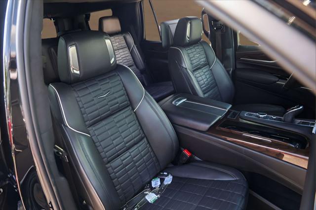 2023 Cadillac Escalade 2WD Sport Platinum