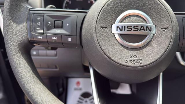 2021 Nissan Rogue SV FWD