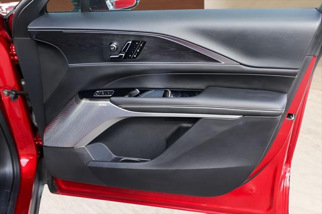2025 Cadillac iQ Luxury 3 RWD
