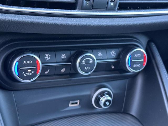 2025 Alfa Romeo Stelvio Sprint AWD
