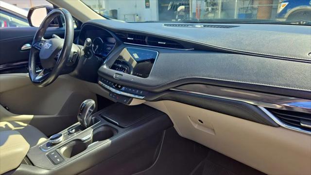 2019 Cadillac XT4 Luxury