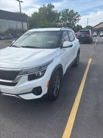 2023 Kia Seltos S