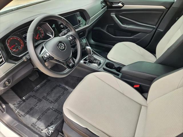 2019 Volkswagen Jetta 1.4T R-Line