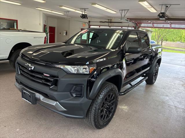 2023 Chevrolet Colorado 4WD Crew Cab Short Box Trail Boss