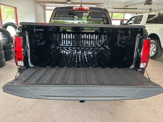 2023 Chevrolet Colorado 4WD Crew Cab Short Box Trail Boss
