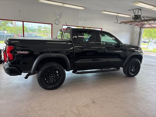 2023 Chevrolet Colorado 4WD Crew Cab Short Box Trail Boss