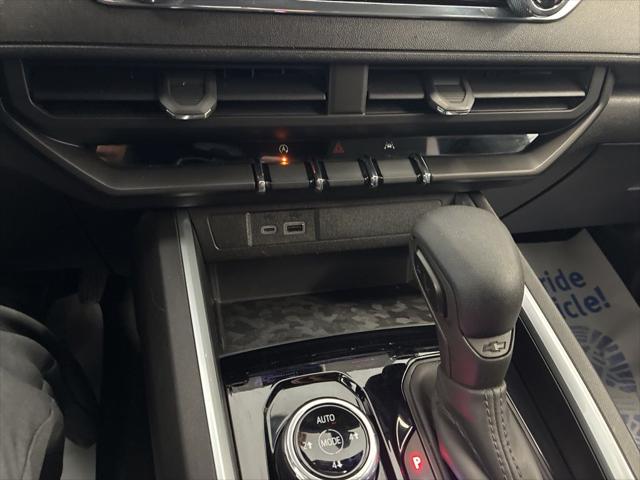 2023 Chevrolet Colorado 4WD Crew Cab Short Box Trail Boss