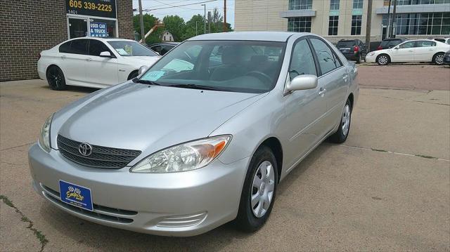2004 Toyota Camry LE