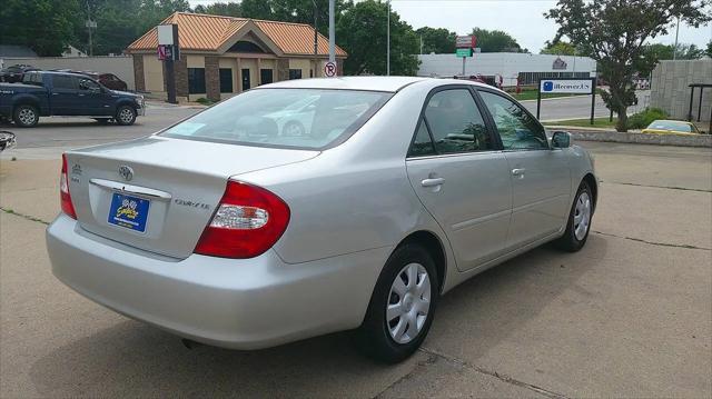 2004 Toyota Camry LE