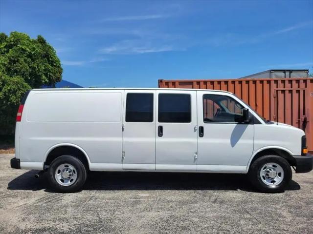 2011 Chevrolet Express Work Van