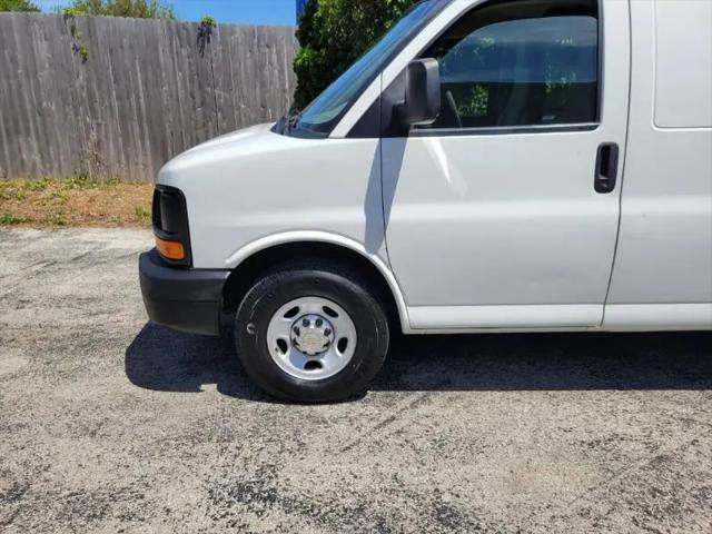 2011 Chevrolet Express Work Van