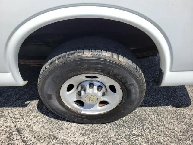 2011 Chevrolet Express Work Van