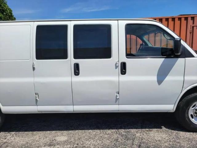 2011 Chevrolet Express Work Van