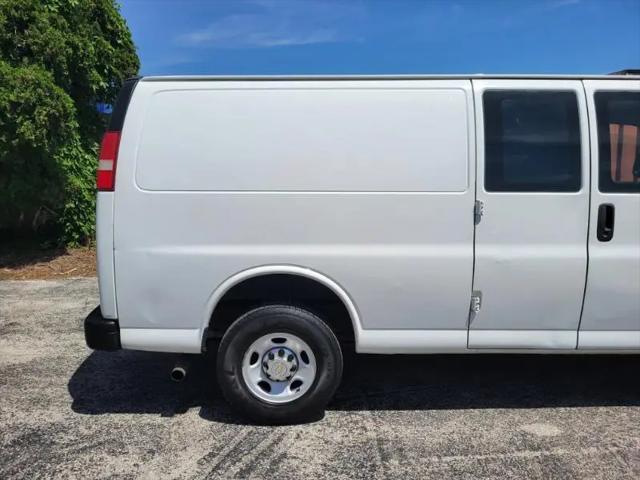 2011 Chevrolet Express Work Van