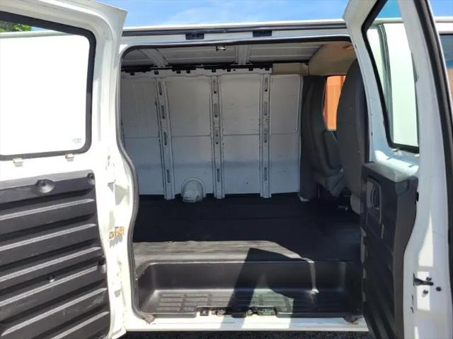 2011 Chevrolet Express Work Van