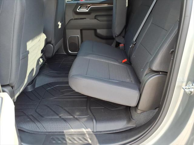2026 Chevrolet Silverado 1500 4WD Crew Cab Short Bed RST