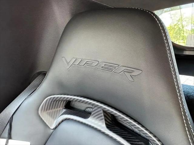 2017 Dodge Viper GTC