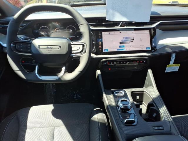 2026 Jeep Cherokee Laredo 4x4