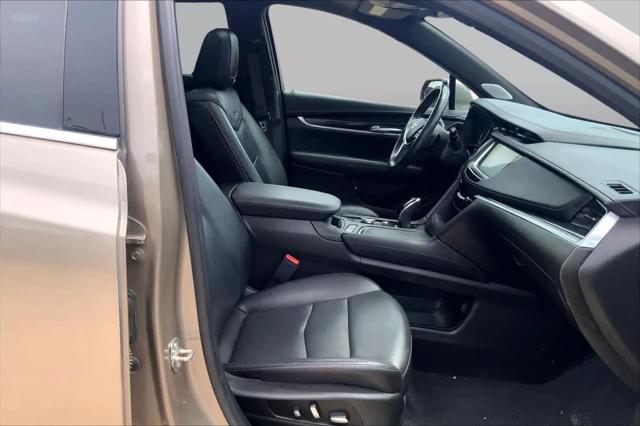 2023 Cadillac XT5 FWD Premium Luxury