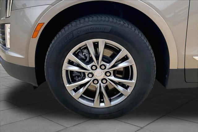 2023 Cadillac XT5 FWD Premium Luxury