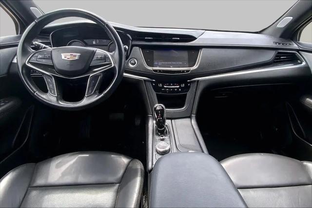 2023 Cadillac XT5 FWD Premium Luxury