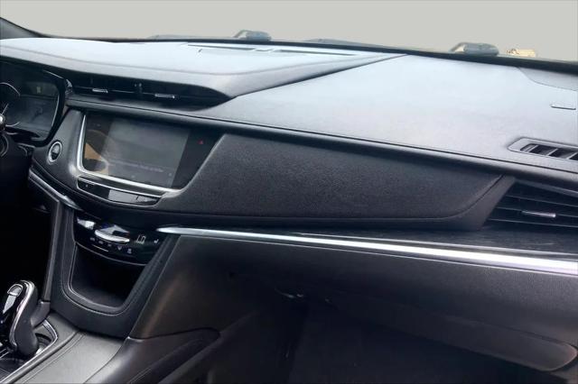 2023 Cadillac XT5 FWD Premium Luxury