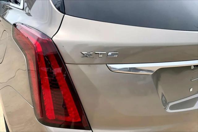 2023 Cadillac XT5 FWD Premium Luxury