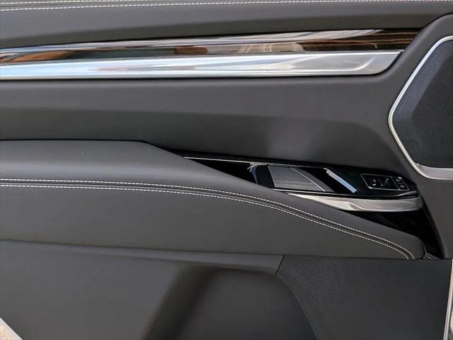 2025 Cadillac Escalade Premium Luxury