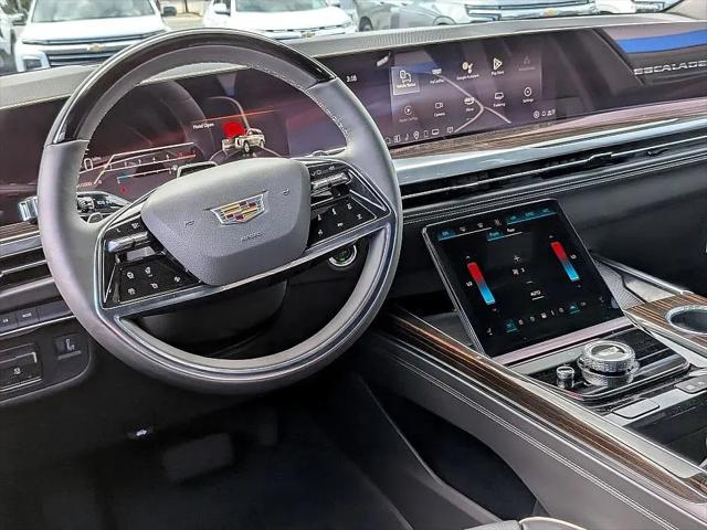 2025 Cadillac Escalade Premium Luxury