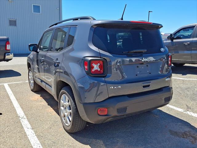 2022 Jeep Renegade Latitude 4x4 2022 Jeep Renegade Latitude 4x4